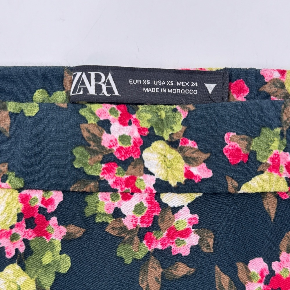 ZARA Floral Print Midi Skirt – size XS – elastic waist – side zip - Picture 3 of 6